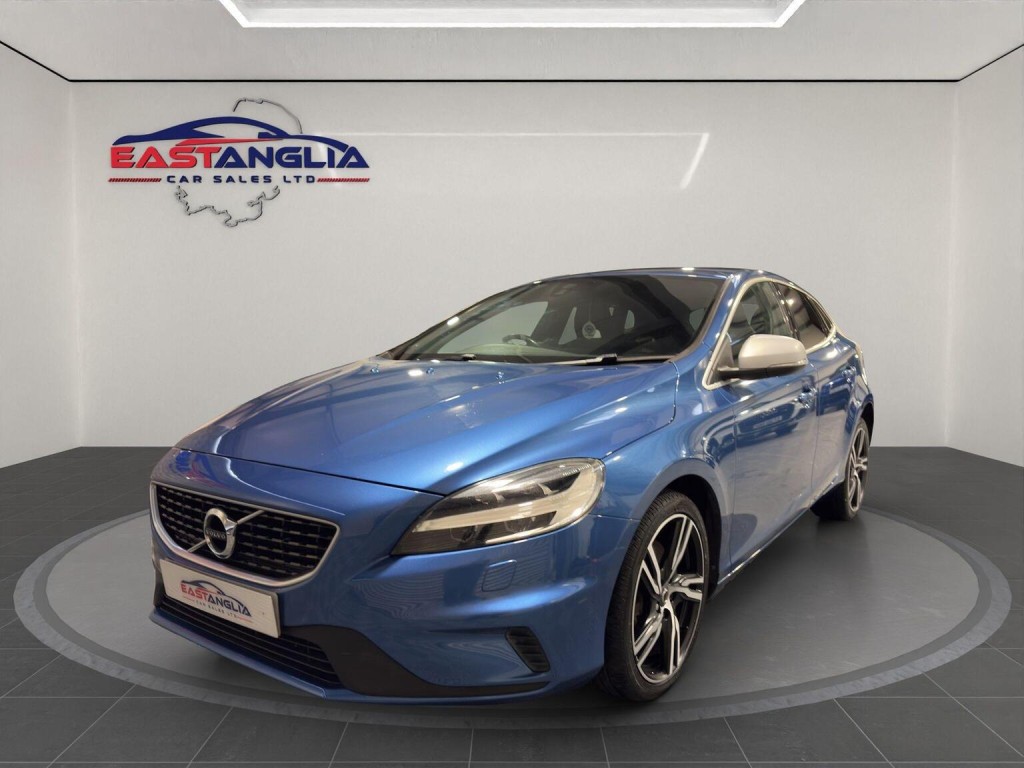 2017 Volvo V40